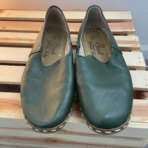 Sabah Men’s Olive Green Leather Slip-On Shoes